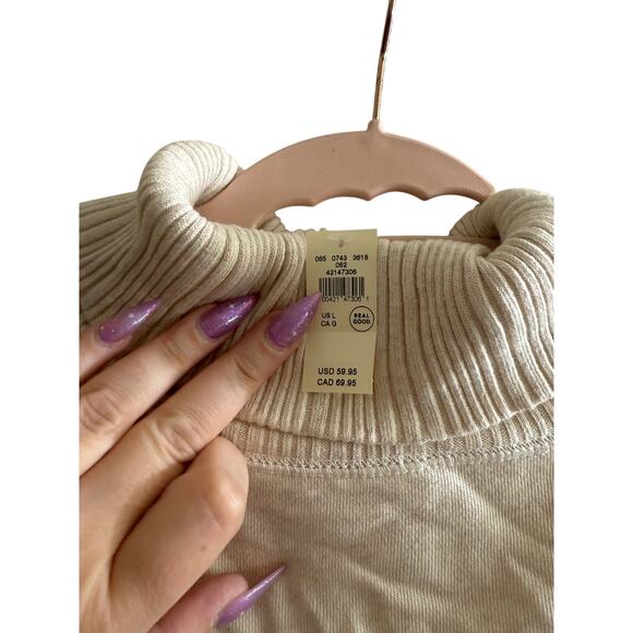 Aerie new heights turtleneck - Picture 3 of 3